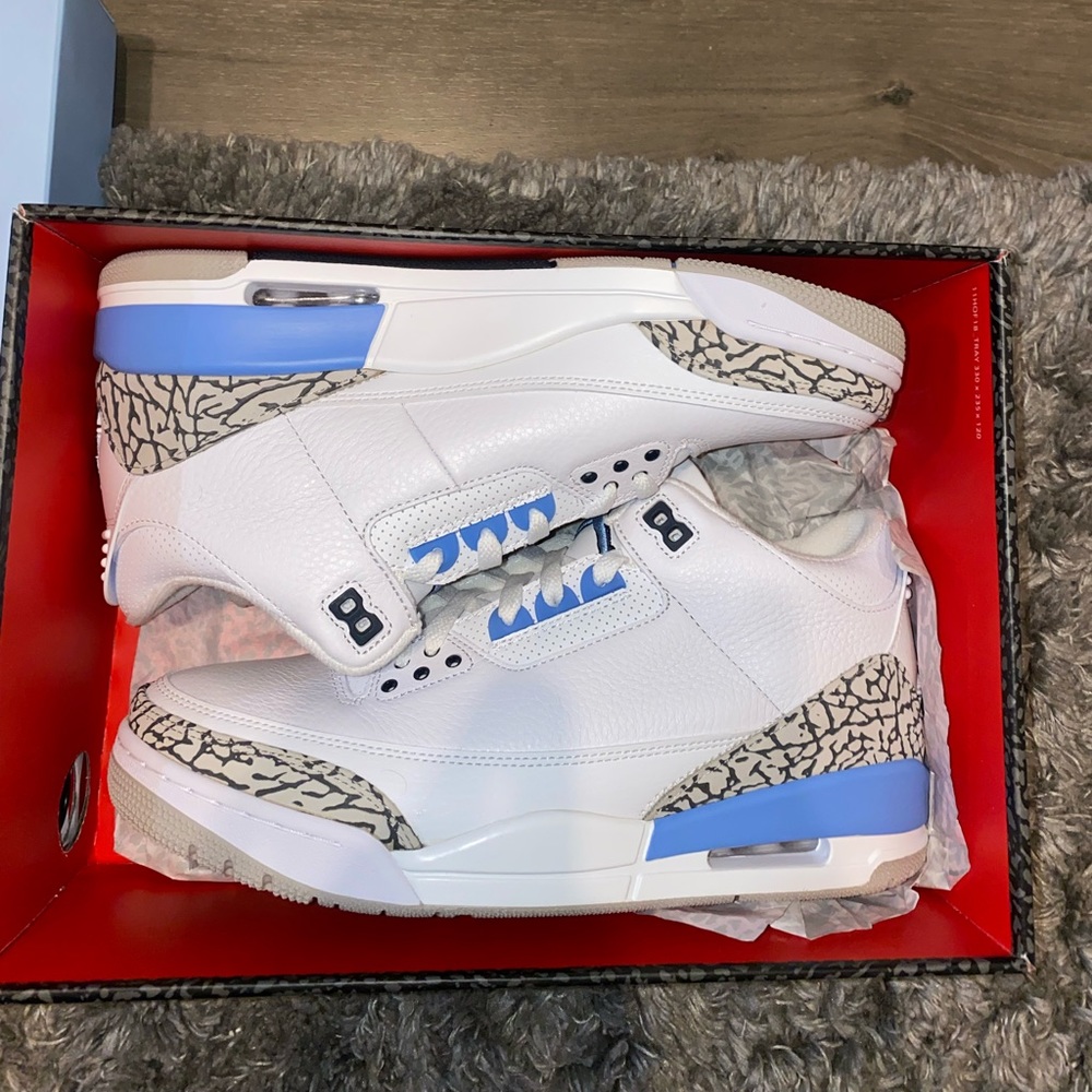 Air Jordan Unc 3s Size 10.5